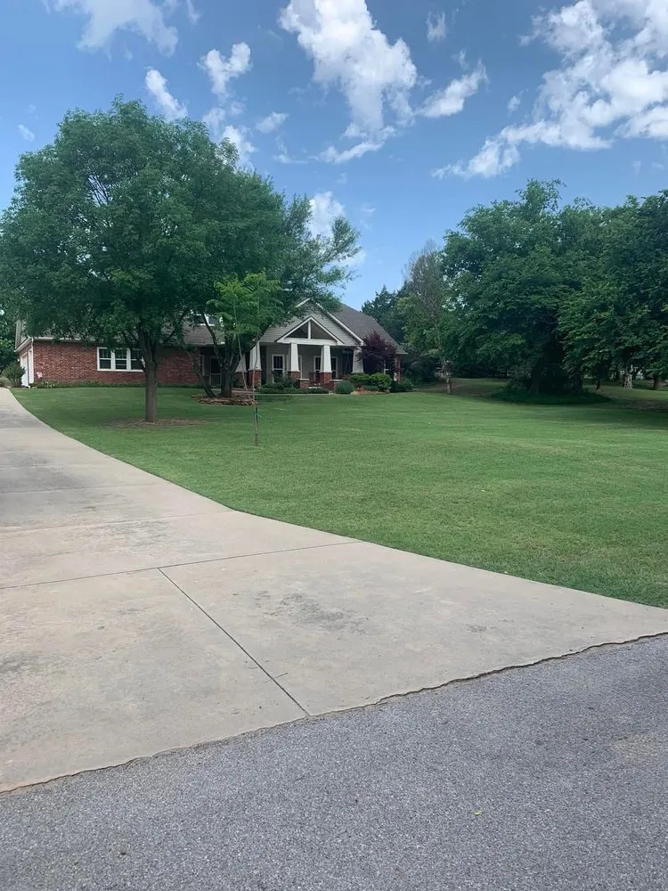 Affordable lawn mowing service for outdoor upgrades across Lexington, OK - Mastercuts Lawncare