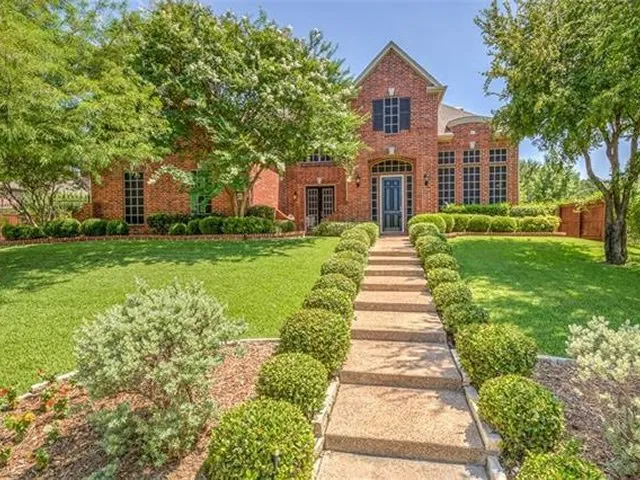 Local residential landscaping in Keller, TX - MasterLawn Service