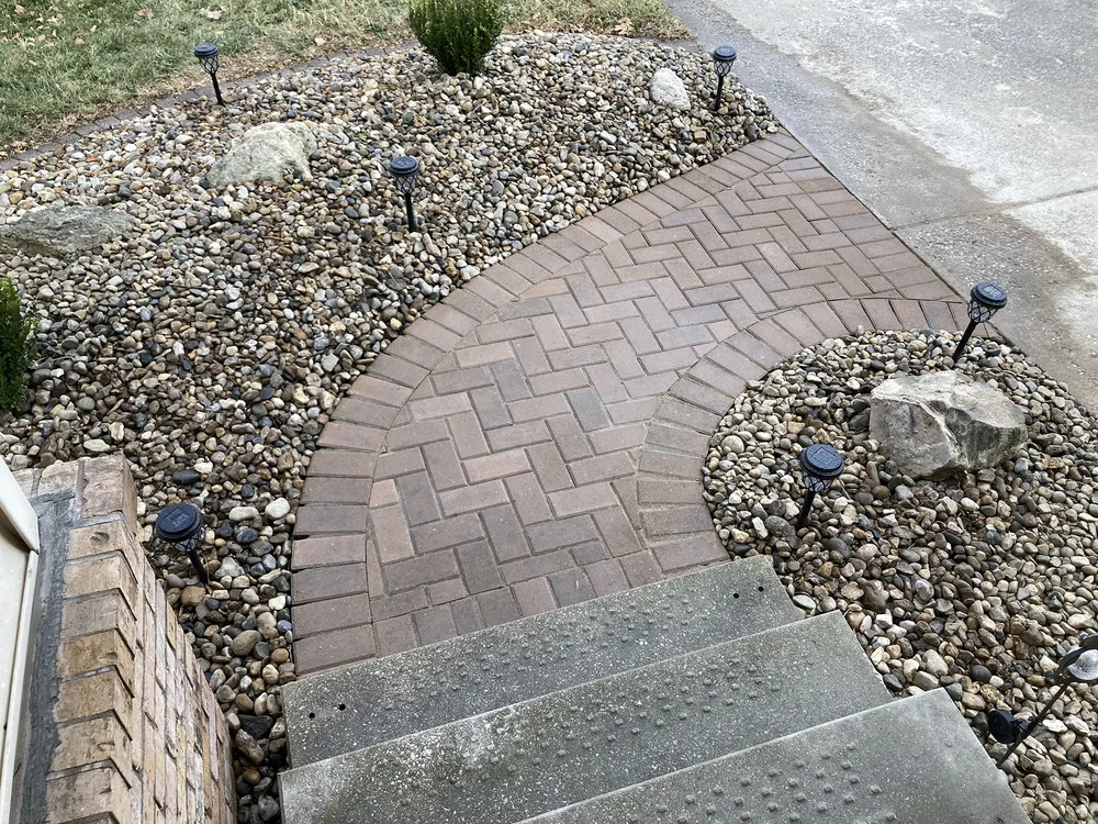 Expert yard maintenance in Collinsville, IL by Masterpiece Landscaping