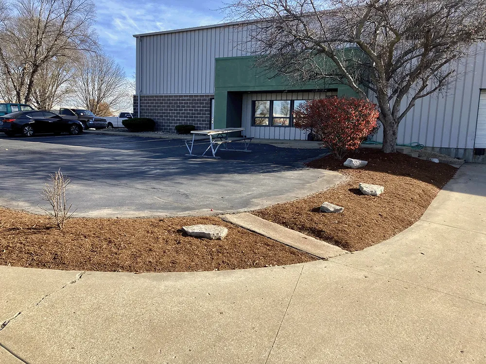 Professional landscape design experts serving Collinsville, IL - Masterpiece Landscaping