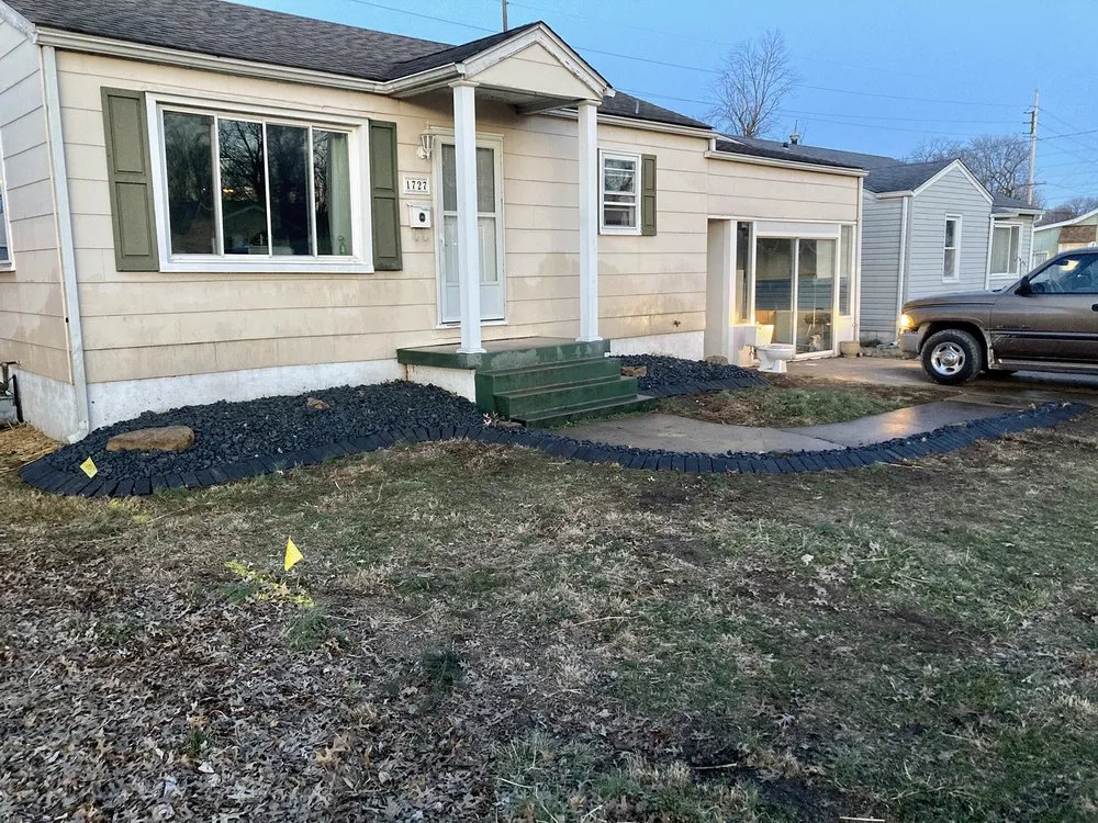 Top-rated landscape design experts serving Collinsville, IL - Masterpiece Landscaping