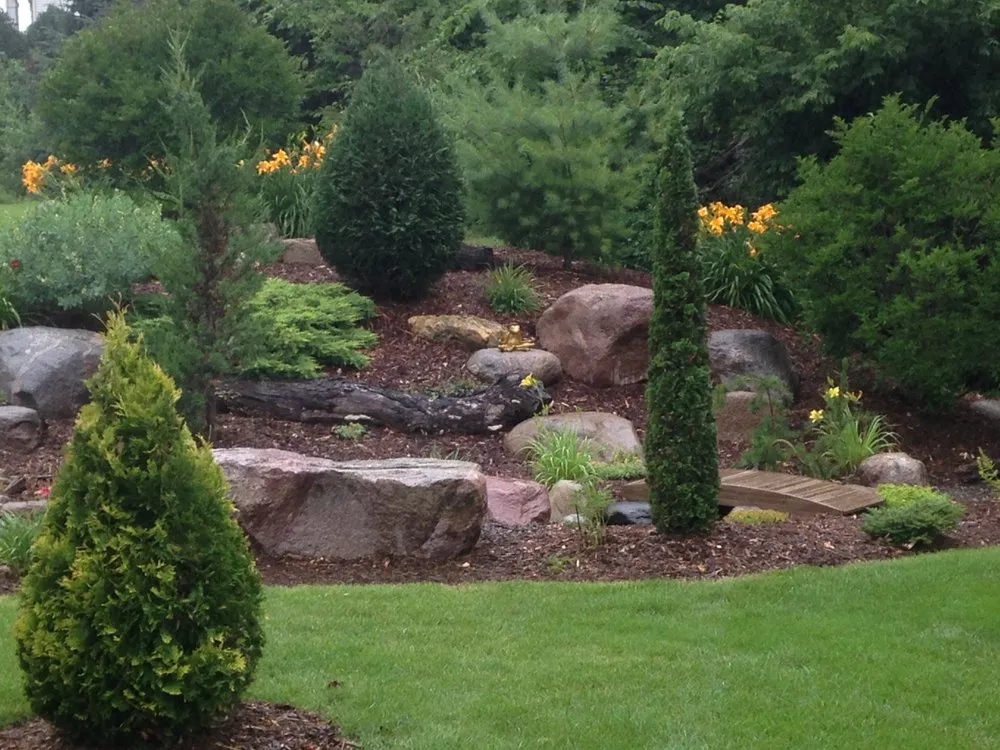 Professional yard maintenance experts serving Minnetonka, MN - Masterpiece Landscaping