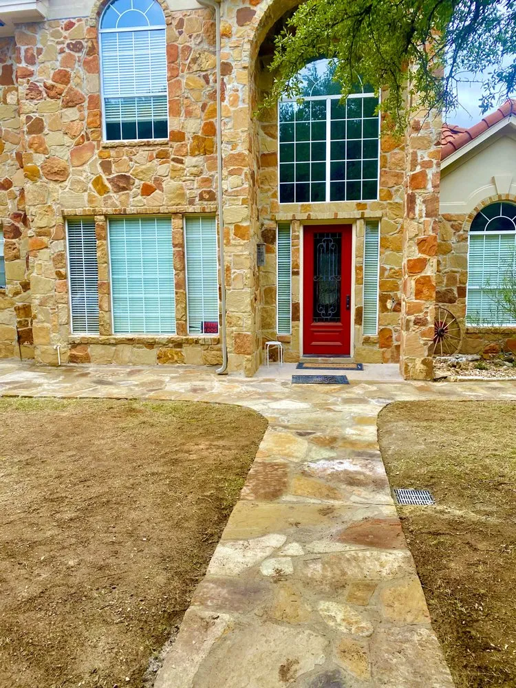 Professional yard cleanup service in Austin, TX - Master’s Landscaping