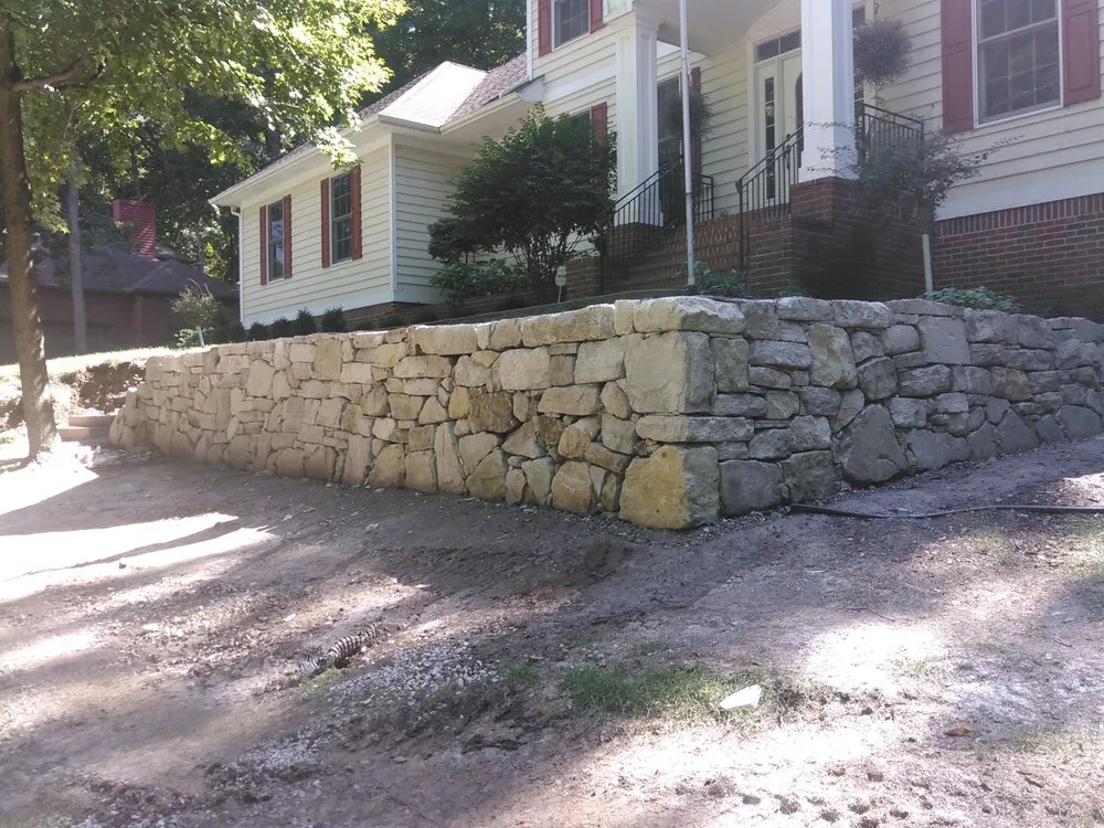 Professional yard cleanup service for beautiful yards across Marion, IA - Masters Masonry & Landscaping