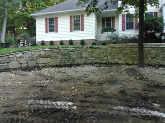 Masters Masonry & Landscaping Logo