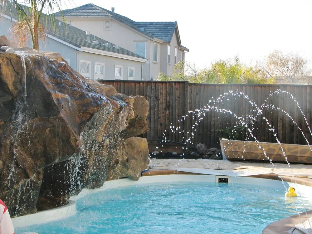 Custom yard cleanup service in Weldon Spring, MO - Masterstone Hardscapes