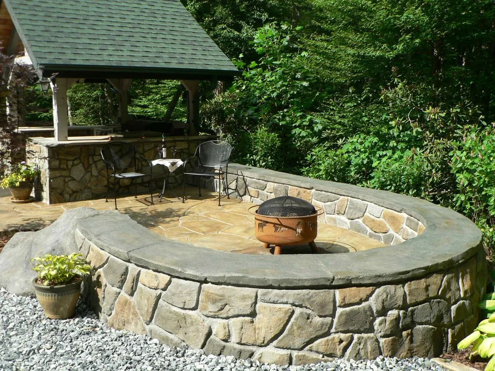 Trusted yard cleanup service experts serving Weldon Spring, MO - Masterstone Hardscapes