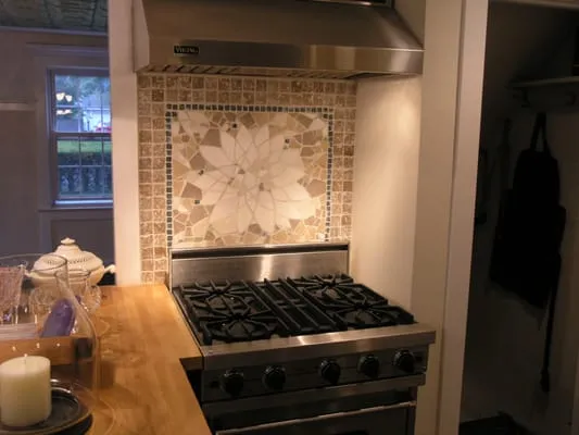 Masterworks Design & Build Logo