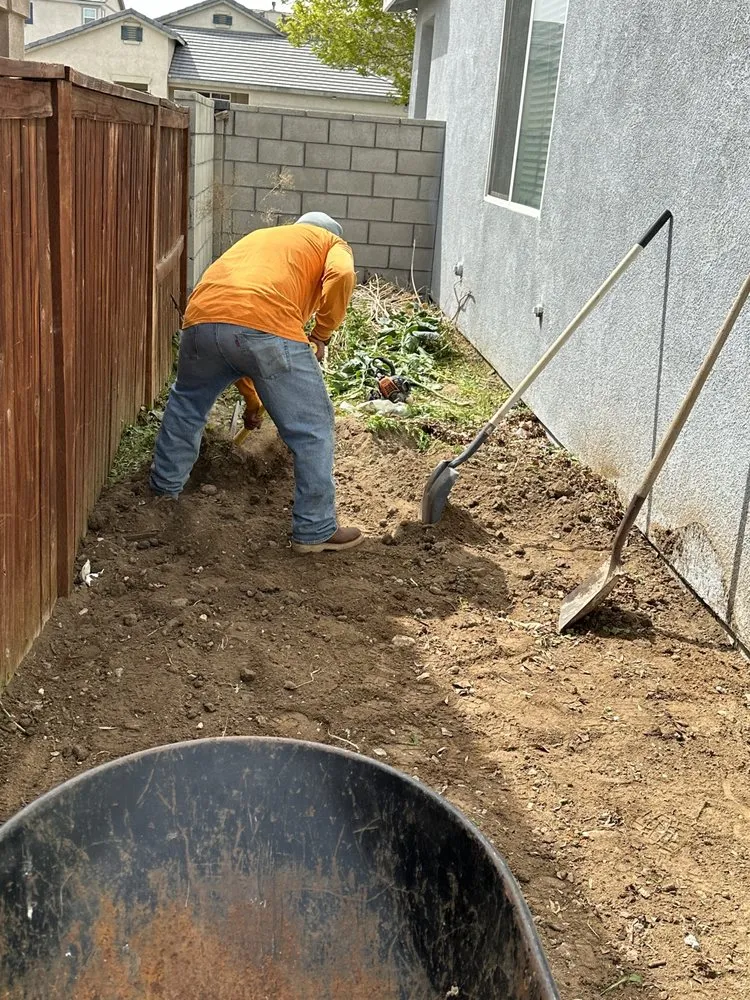 Top-rated lawn care service for beautiful yards across Muscoy, CA - Mata landscaping welding