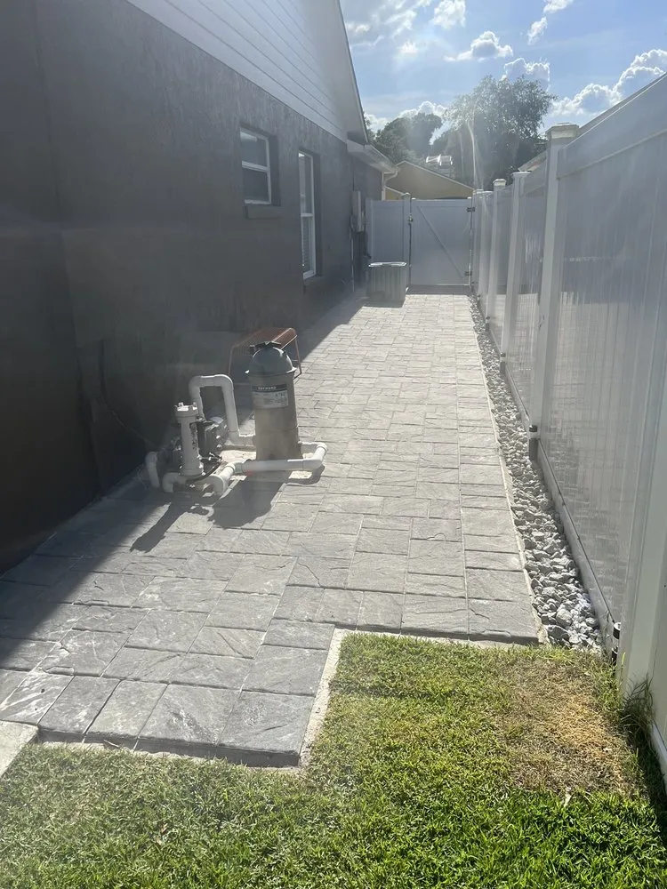 Local lawn mowing service for homes across Orlando, FL - Matao pavers services