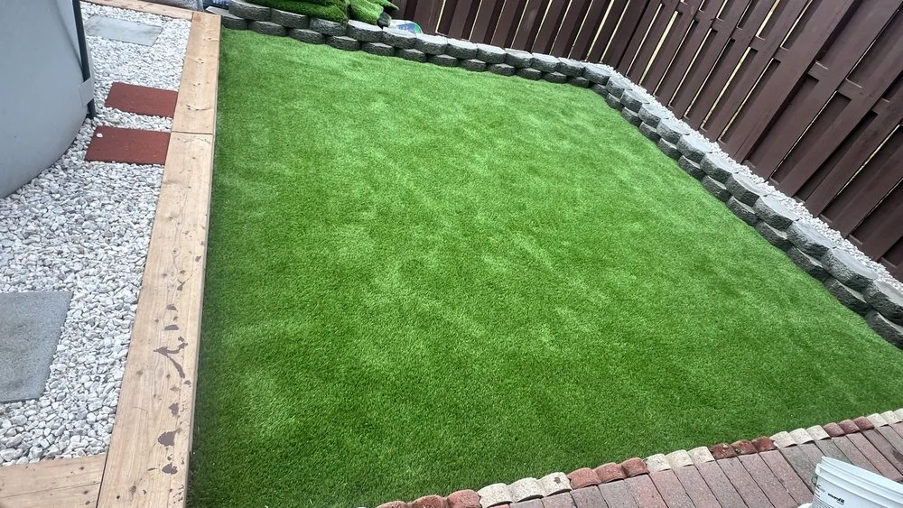 Custom yard maintenance in Herndon, VA by Mateo's Landscaping Services