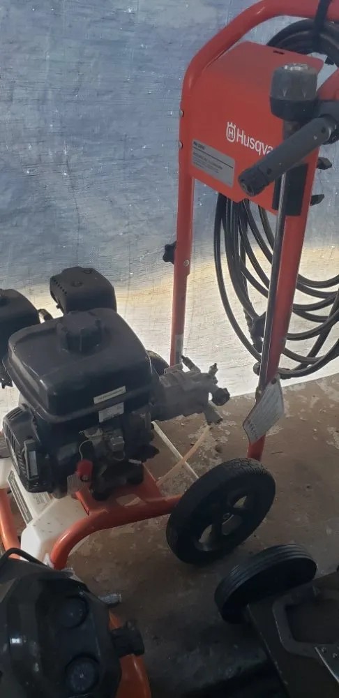 Affordable outdoor landscaping in Lockeford, CA by Mathews & Sons