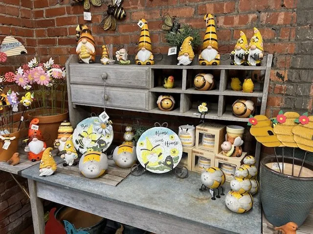 Custom garden landscaping in Shelbyville, IN - Mathies Landscaping