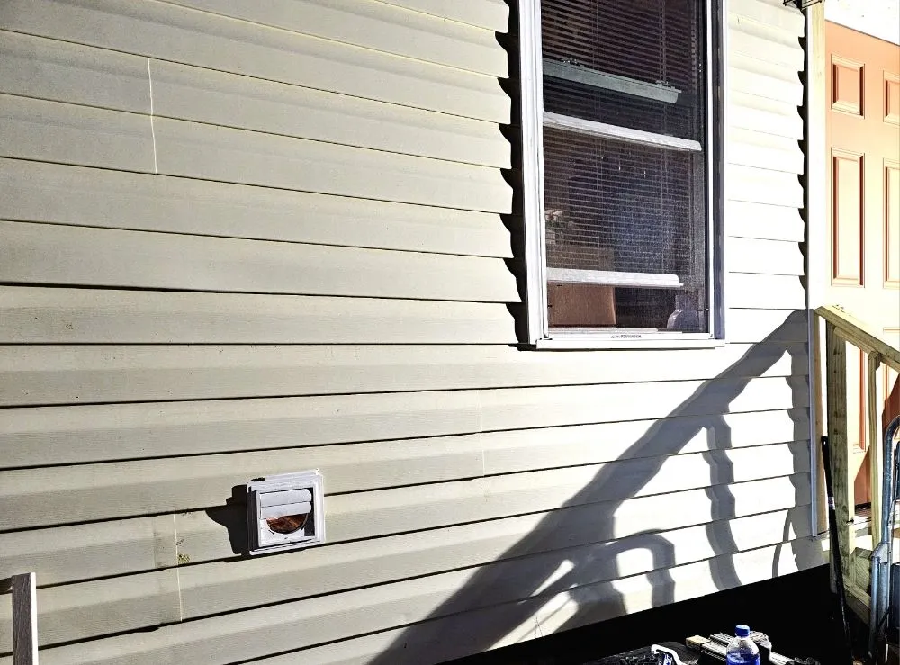 Custom lawn mowing service in Travelers Rest, SC by Mathis Maintenance And More