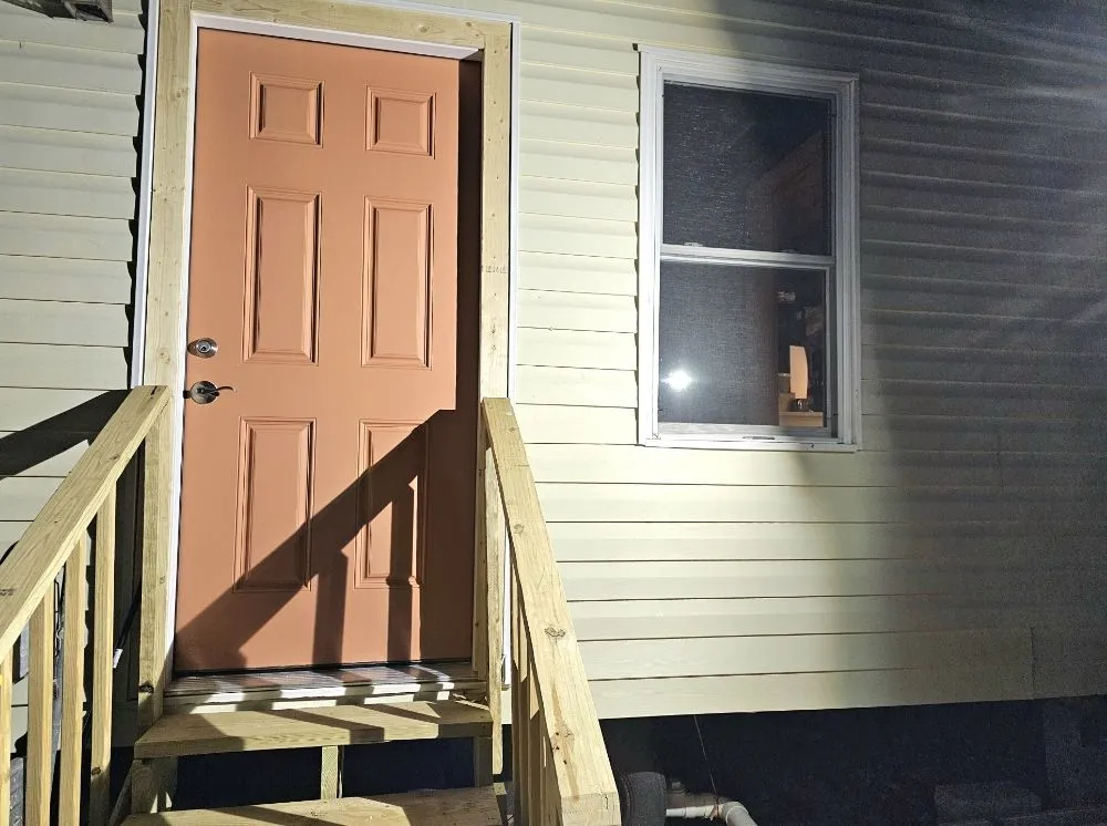 Custom lawn mowing service in Travelers Rest, SC by Mathis Maintenance And More