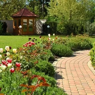 Affordable lawn mowing service experts serving Newnan, GA - Mathis Outdoors