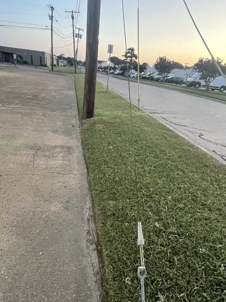 Affordable lawn care service for residential properties across Dallas, TX - Matias landscaping Service