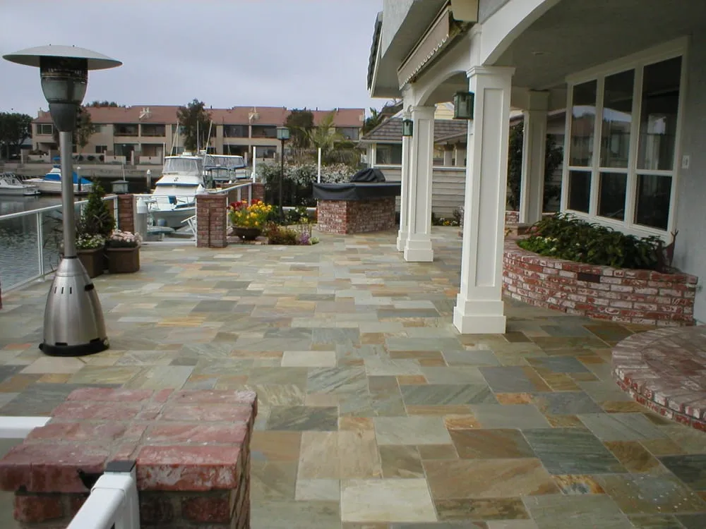 Custom lawn mowing service for homes in Mission Viejo, CA by Matloff & Associates Landscaping