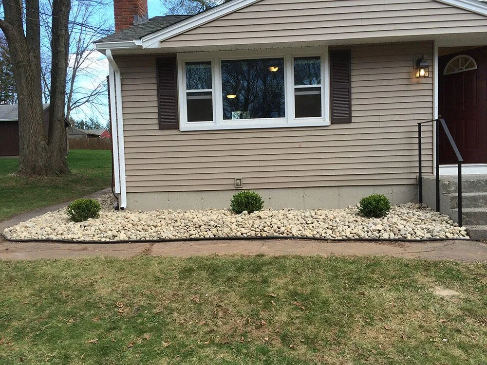 Top-rated lawn mowing service experts serving Southington, CT - Matt Normandin Landscaping