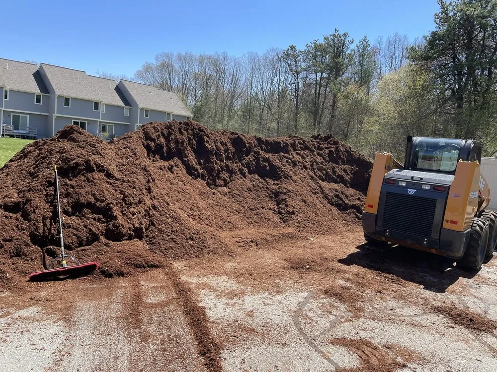 Professional residential landscaping in Milford, MA by Matteo