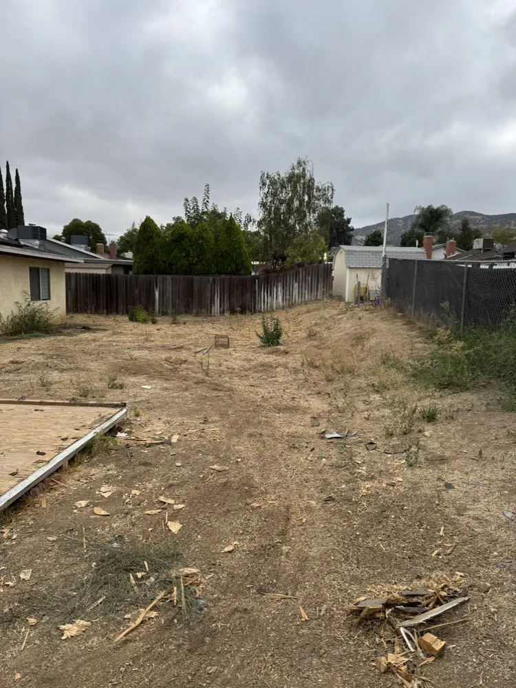 Professional yard cleanup service in Riverside, CA by Matthew Landscaping & Tree Services