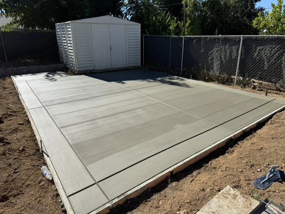 Custom landscape design in Riverside, CA - Matthew Landscaping & Tree Services