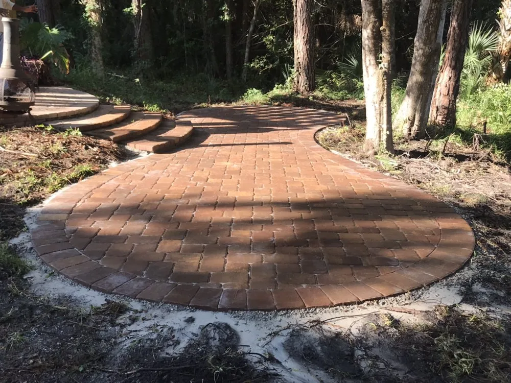 Professional yard cleanup service experts serving Cocoa, FL - Matthew Landscaping and Pavers