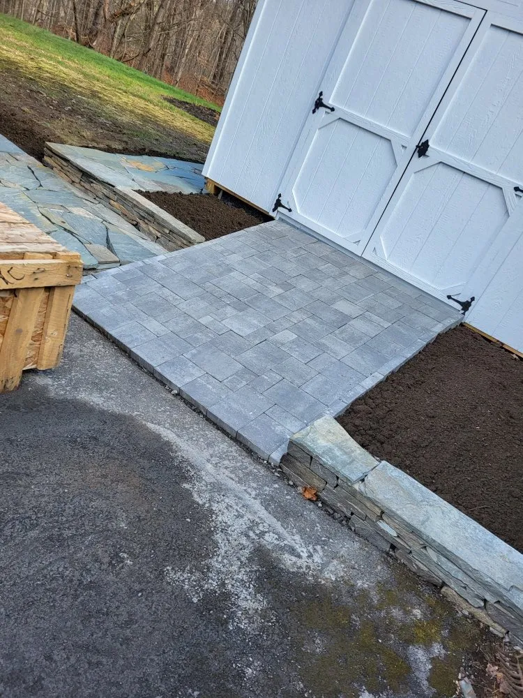 Expert yard maintenance in Kingston, NY by Matthew Landscaping