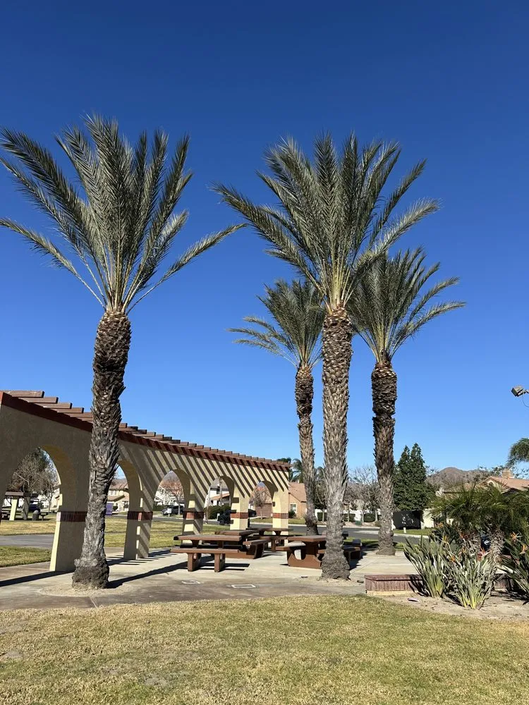 Top-rated residential landscaping for beautiful yards across Riverside, CA - Matthew Tree Service