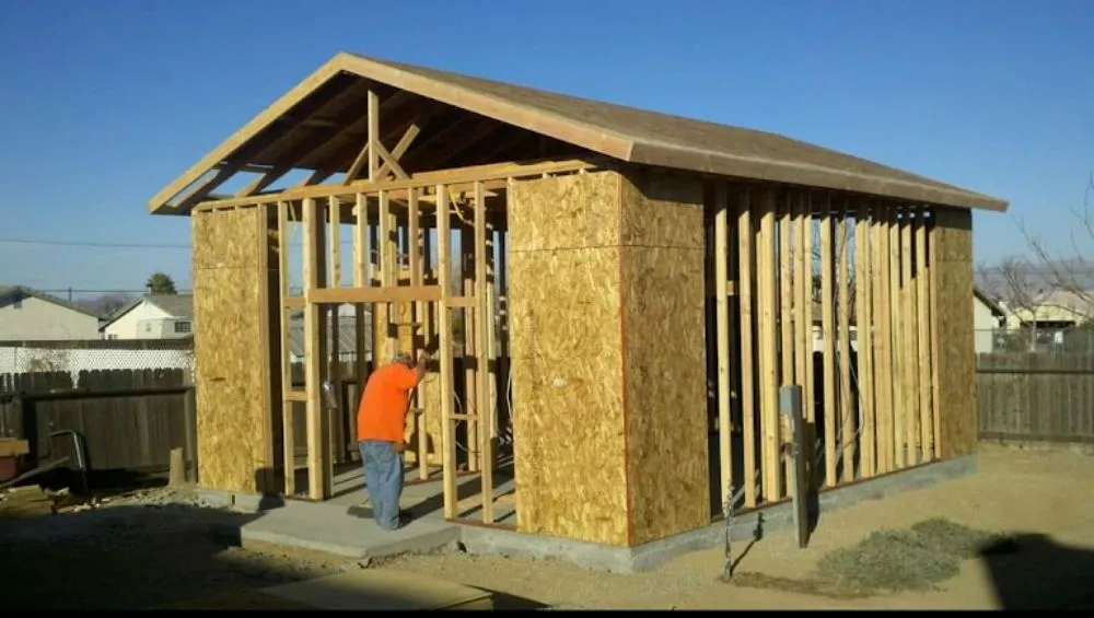 Expert landscape design with custom design in Henderson, NV by Matthew's Construction