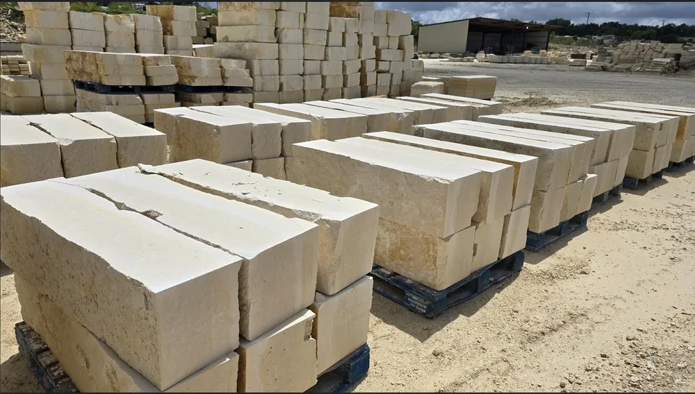 Trusted lawn mowing service in Schertz, TX by Matthew's Landscapes