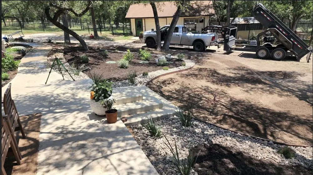 Reliable garden landscaping in Schertz, TX by Matthew's Landscapes