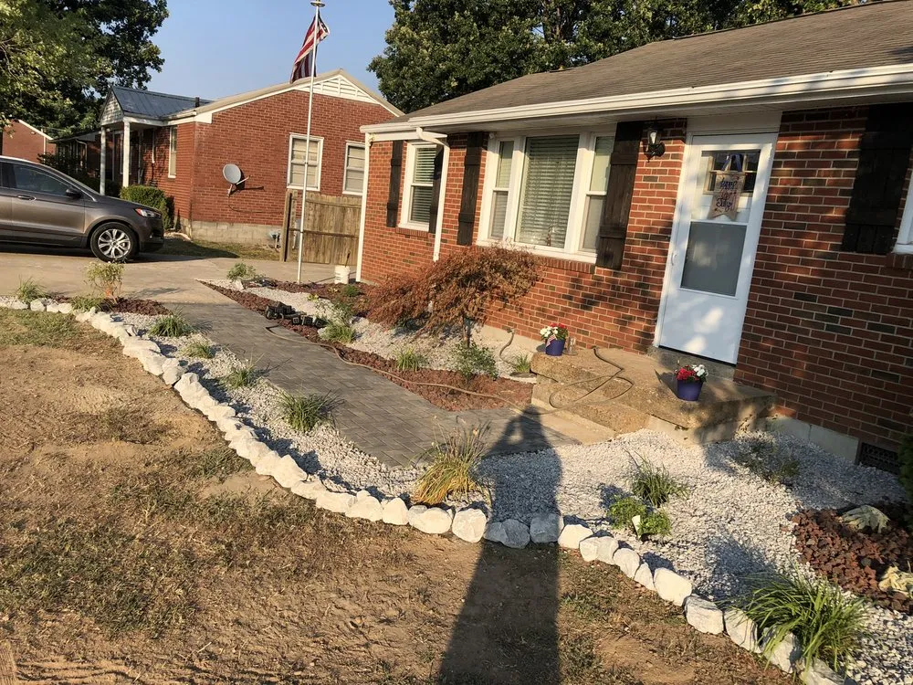 Expert lawn care service in Mckenzie, TN - Matt's Landscape Service