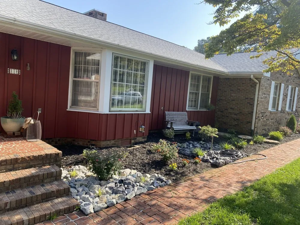 Reliable yard maintenance in Mckenzie, TN - Matt's Landscape Service