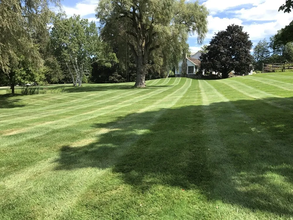 Top-rated garden landscaping in Altoona, WI by Matts Landscaping