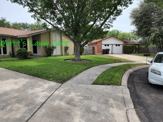 Matts Lawn Care Logo