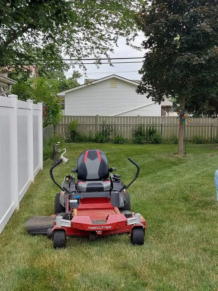 Custom lawn care service for year-round maintenance across Janesville, WI - Matt's Lawn Maintenance