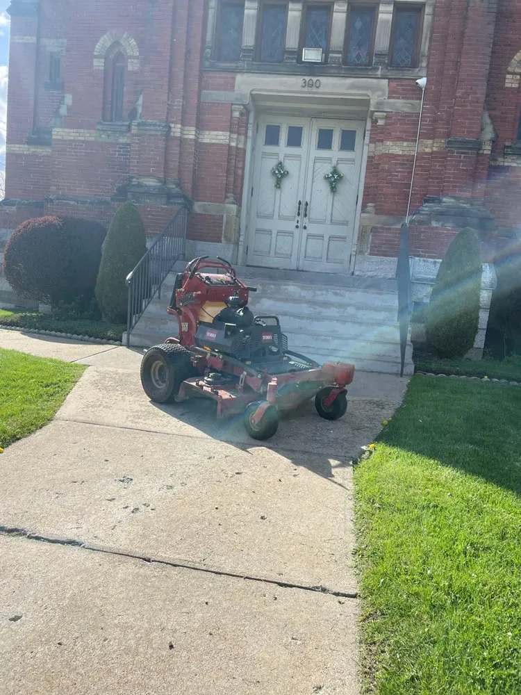 Local residential landscaping experts serving Paris, NY - Matts Lawncare