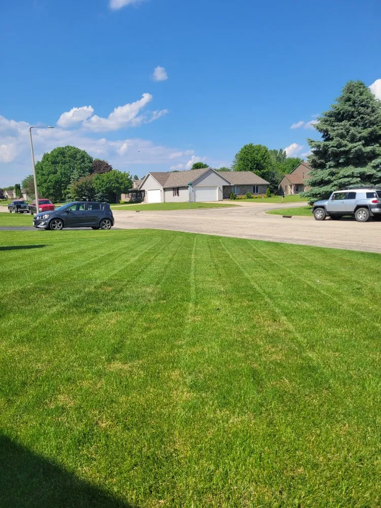 Reliable garden landscaping for beautiful yards across Janesville, WI - Matt's Mowing and Pressure Washing
