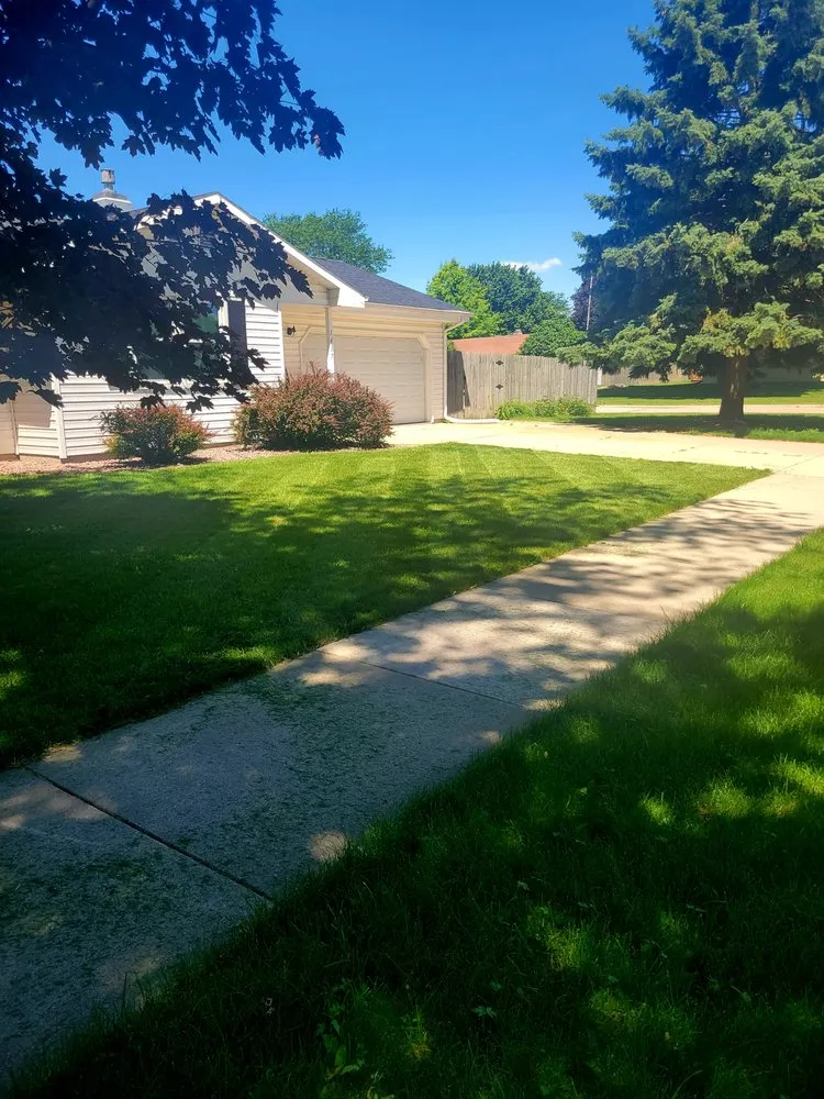 Expert outdoor landscaping experts serving Janesville, WI - Matt's Mowing and Pressure Washing