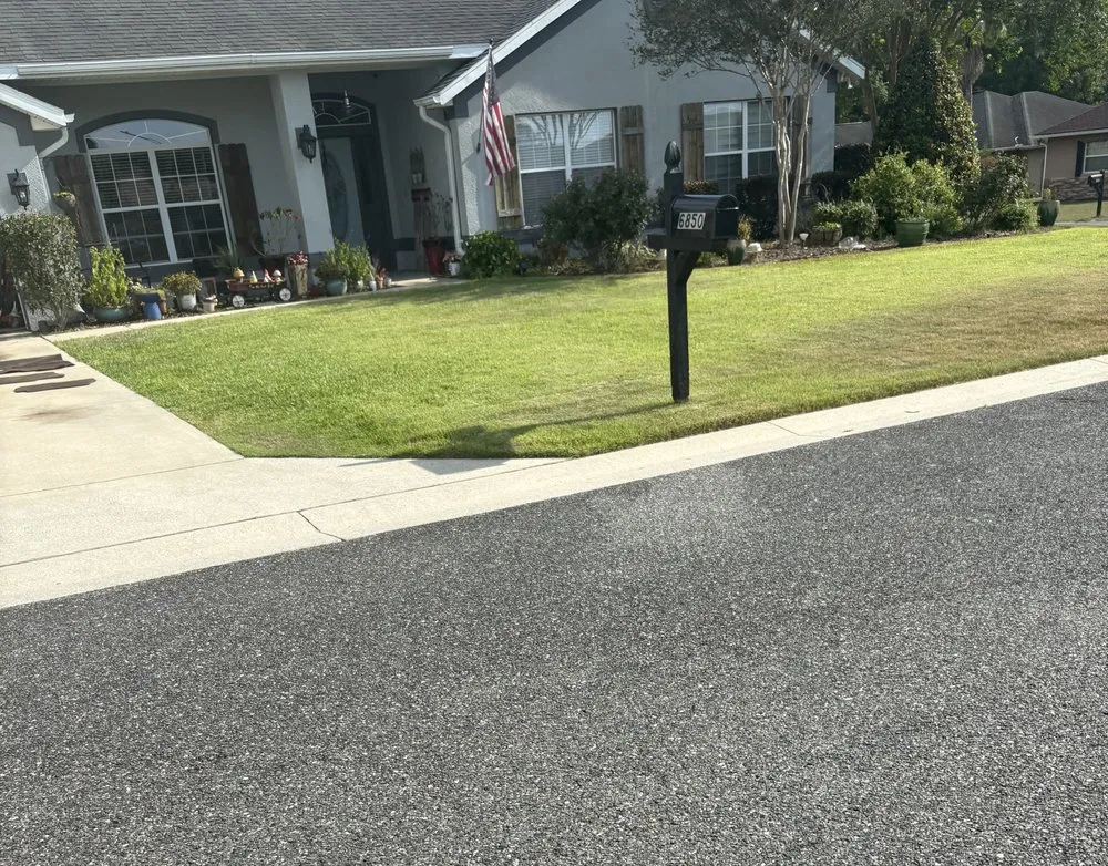 Custom garden landscaping in Ocala, FL by Matts Mowing