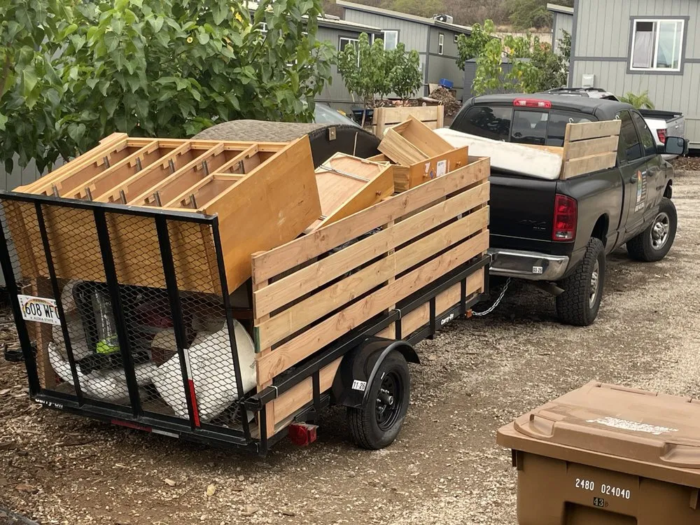 Affordable landscaping services for beautiful yards in Puunene, HI by Maui Junk and Lawn Solutions