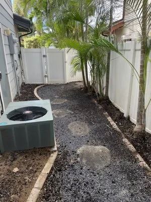 Maui Junk and Lawn Solutions Logo