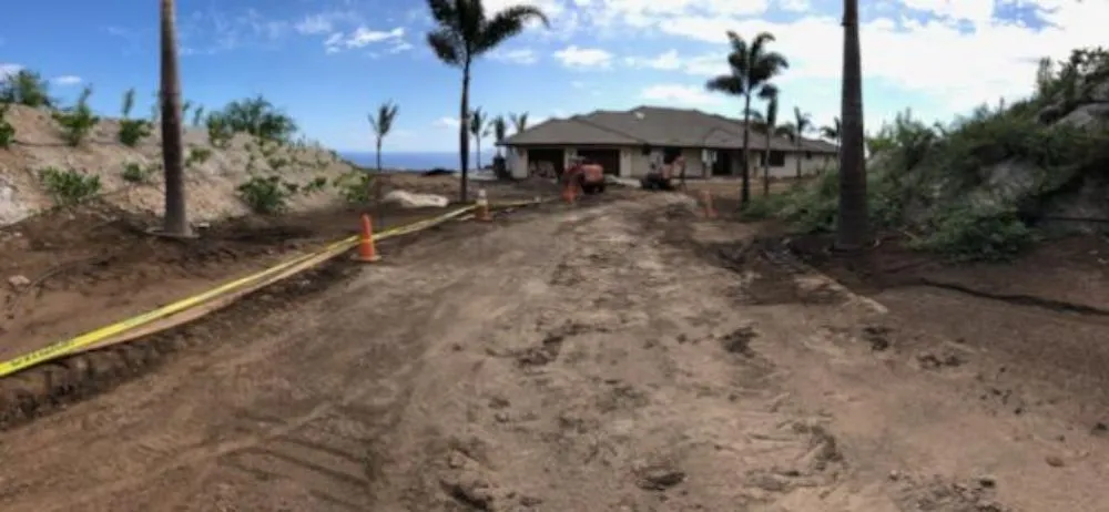 Custom yard cleanup service for beautiful yards in Lahaina, HI by Maui Landscape Services