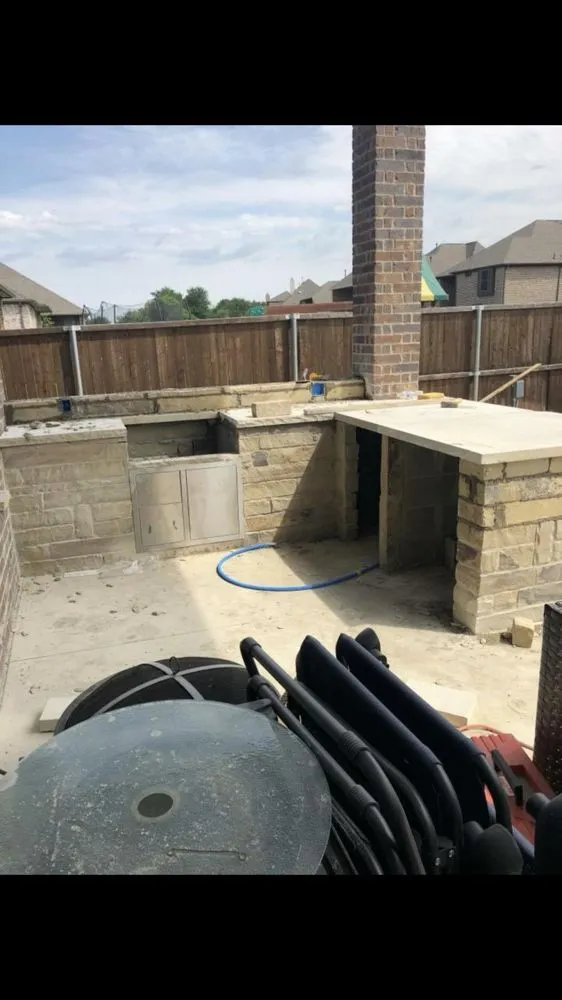 Affordable garden landscaping experts serving Mansfield, TX - Mauie's Lawn Service