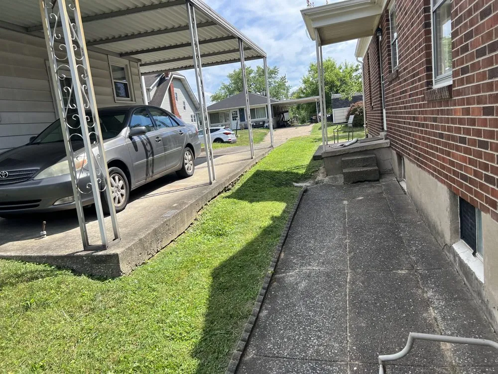 Local lawn care service for outdoor upgrades across Ashland, KY - Mauks Maintenance And Lawn Care