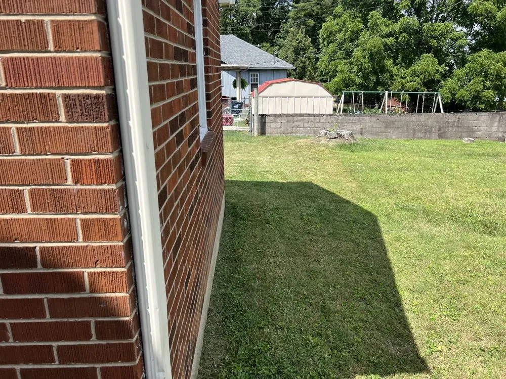 Custom yard cleanup service in Ashland, KY - Mauks Maintenance And Lawn Care