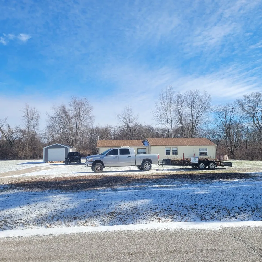 Professional landscaping services experts serving Trafalgar, IN - Maulden's Lawn Care