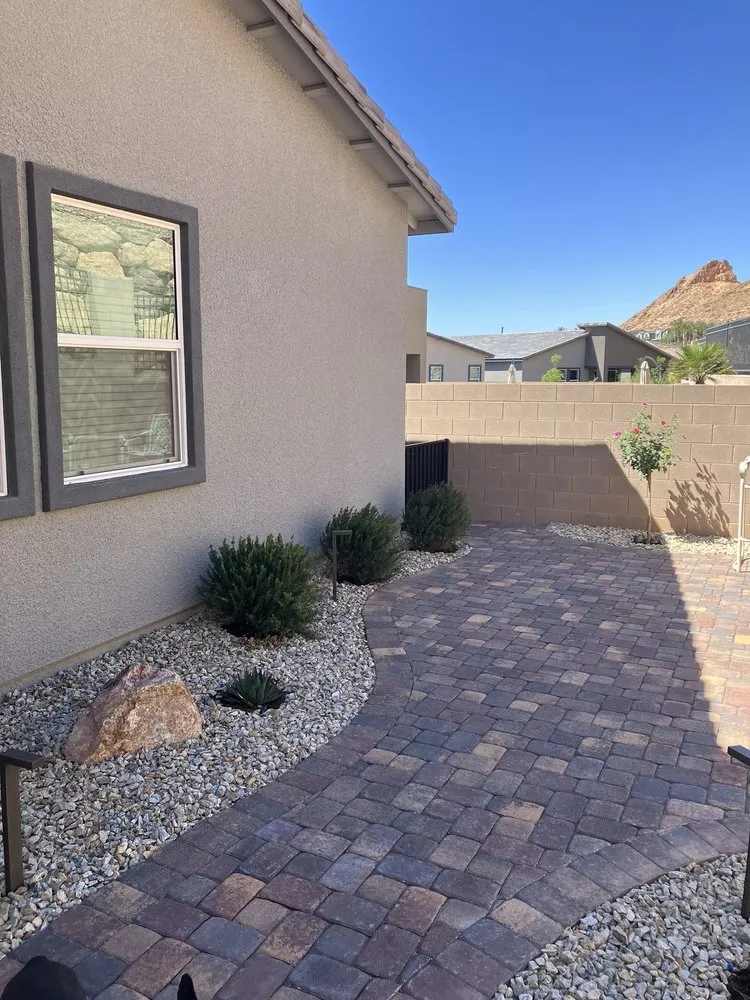 Custom residential landscaping with custom design across Las Vegas, NV - Mauri Landscapes