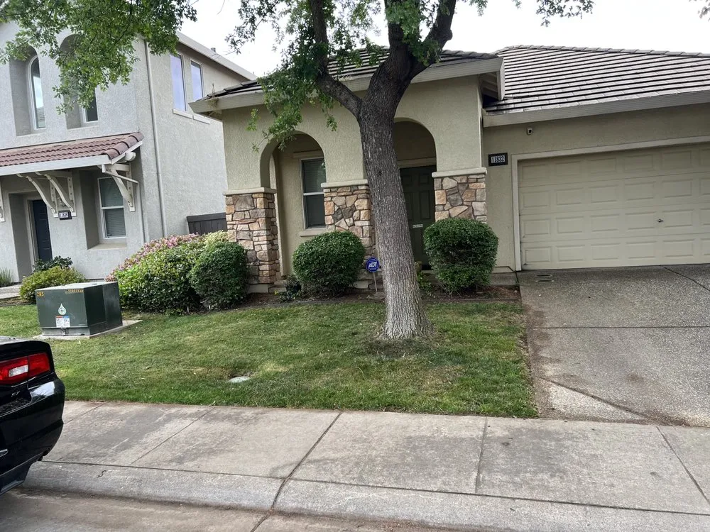 Trusted yard maintenance experts serving Sacramento, CA - Mauricio Lawn Service